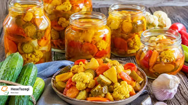 طرز تهیه ترشی مخلوط با فوت و فن